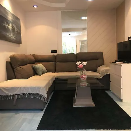 Apartman Rijeka דירה